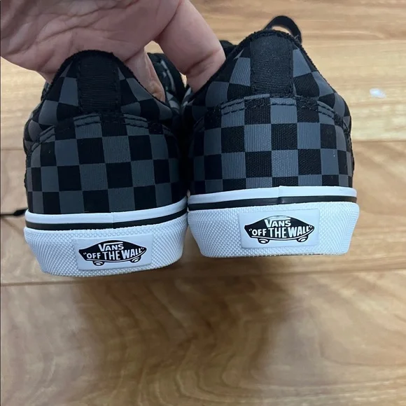 Vans Kids Black Checkered Sneakers - Picture 5 of 6